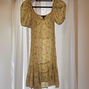 FOREVER 21 Floral Puff Sleeve Dress